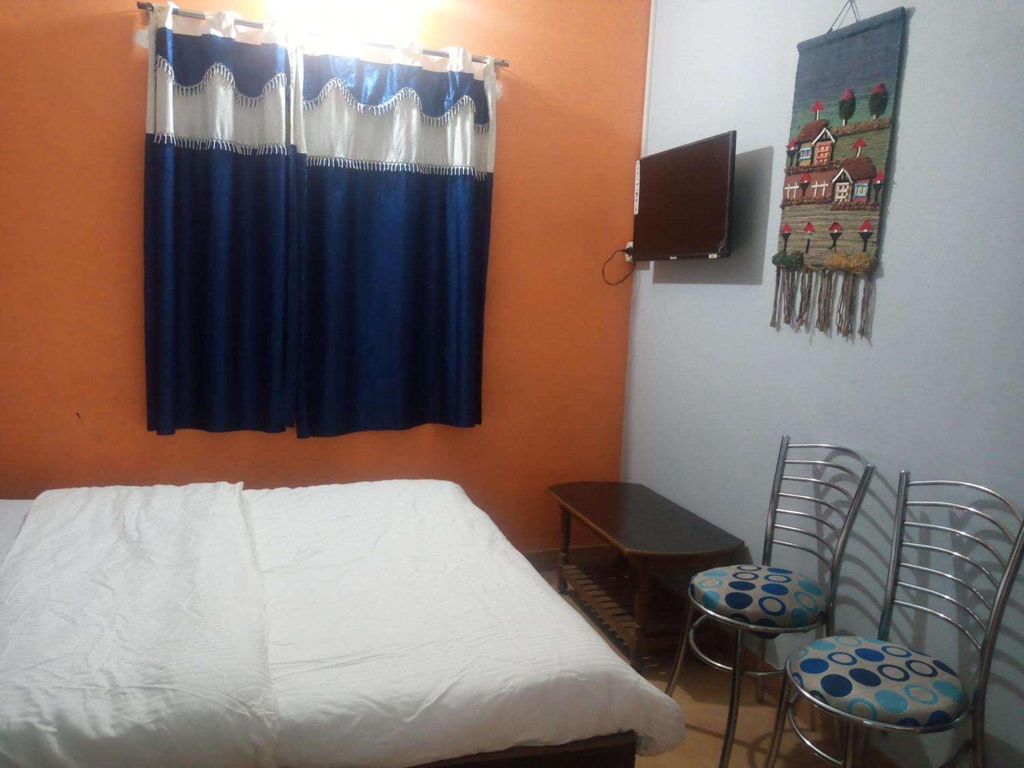 Bliss Guest House Assi Ghat Varanasi Habitación foto